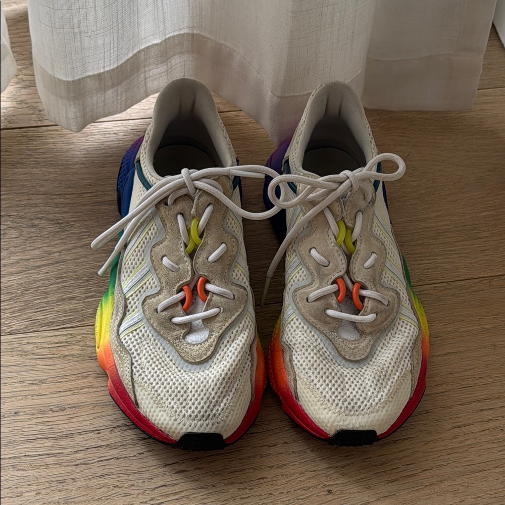 Adidas White and Red Sneakers Modern Athletic Design